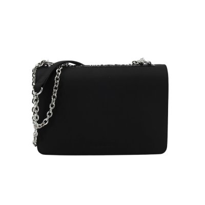 THE EASY CHIC SHOULDER BAG